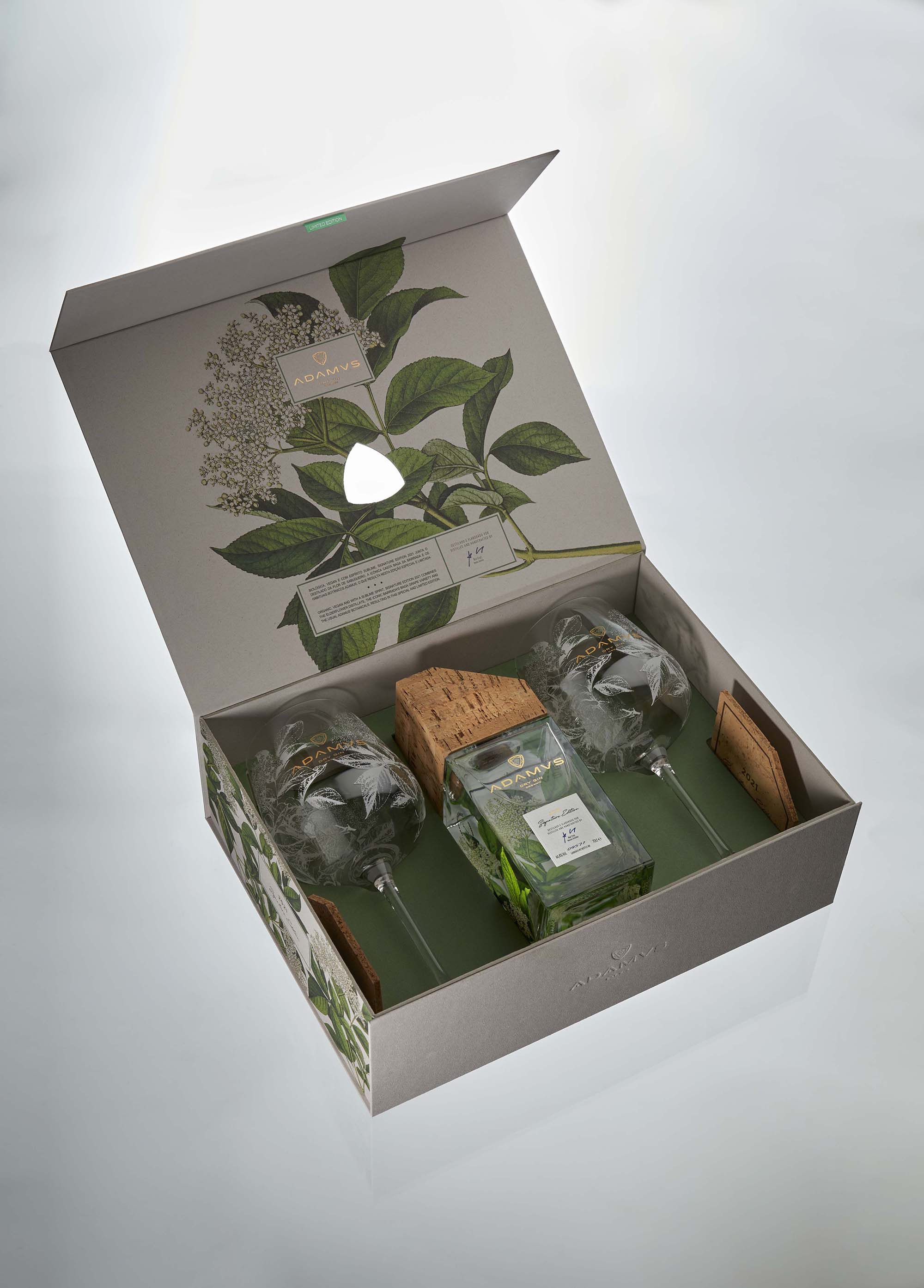 国际包装设计分享|Omdesign与众不同的酒创新包装设计