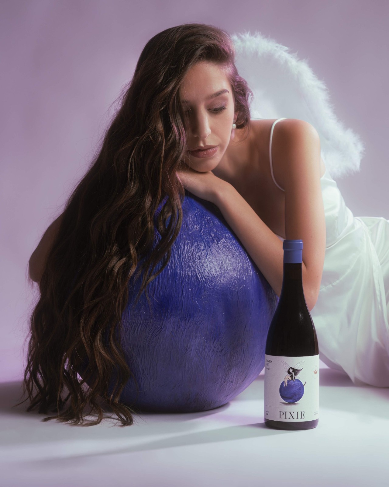 Pixie玫瑰葡萄酒‌包装设计欣赏学习