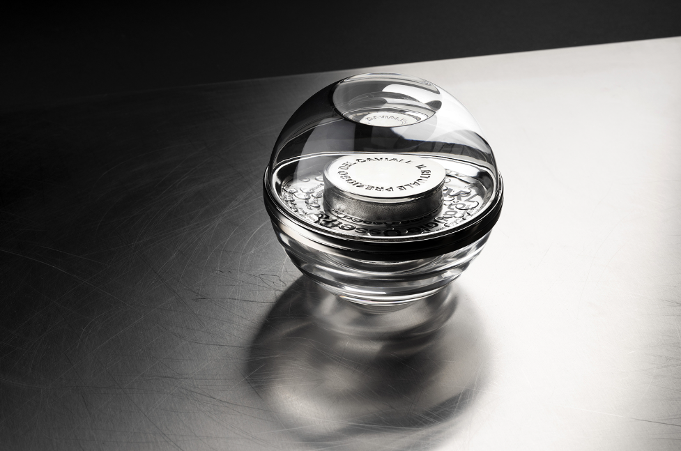 PEARL 鱼子酱包装设计欣赏学习