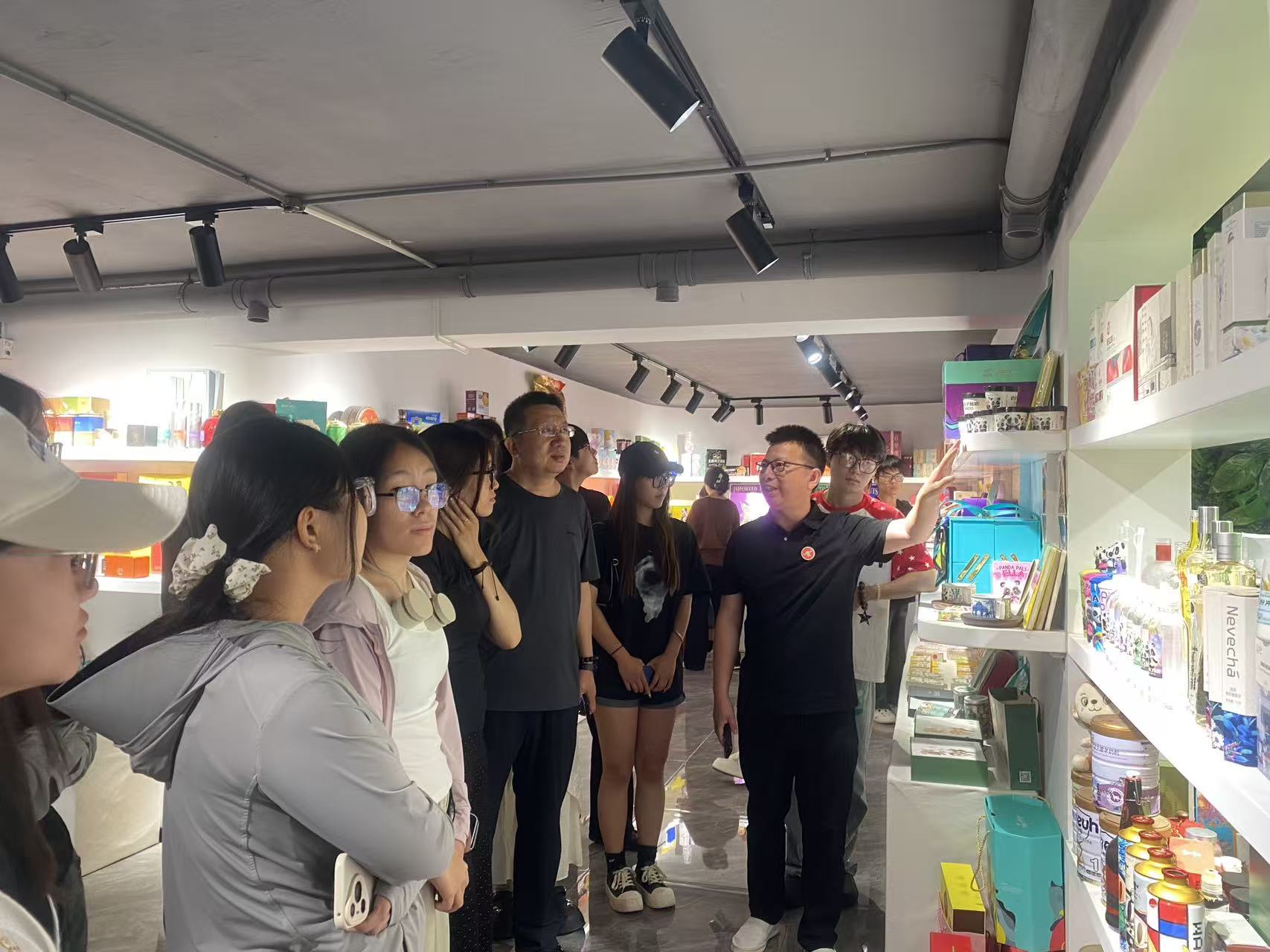 山西师范大学北京西林设计参观 山西师范大学北京西林设计参观